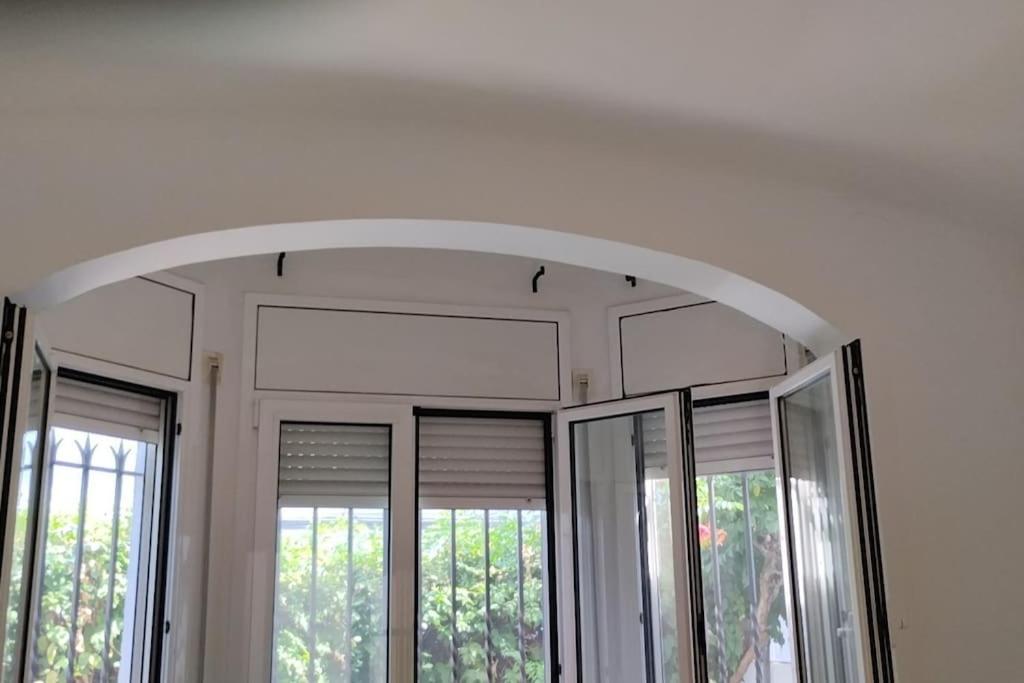 Casa Centrica En Girona Villa Bagian luar foto